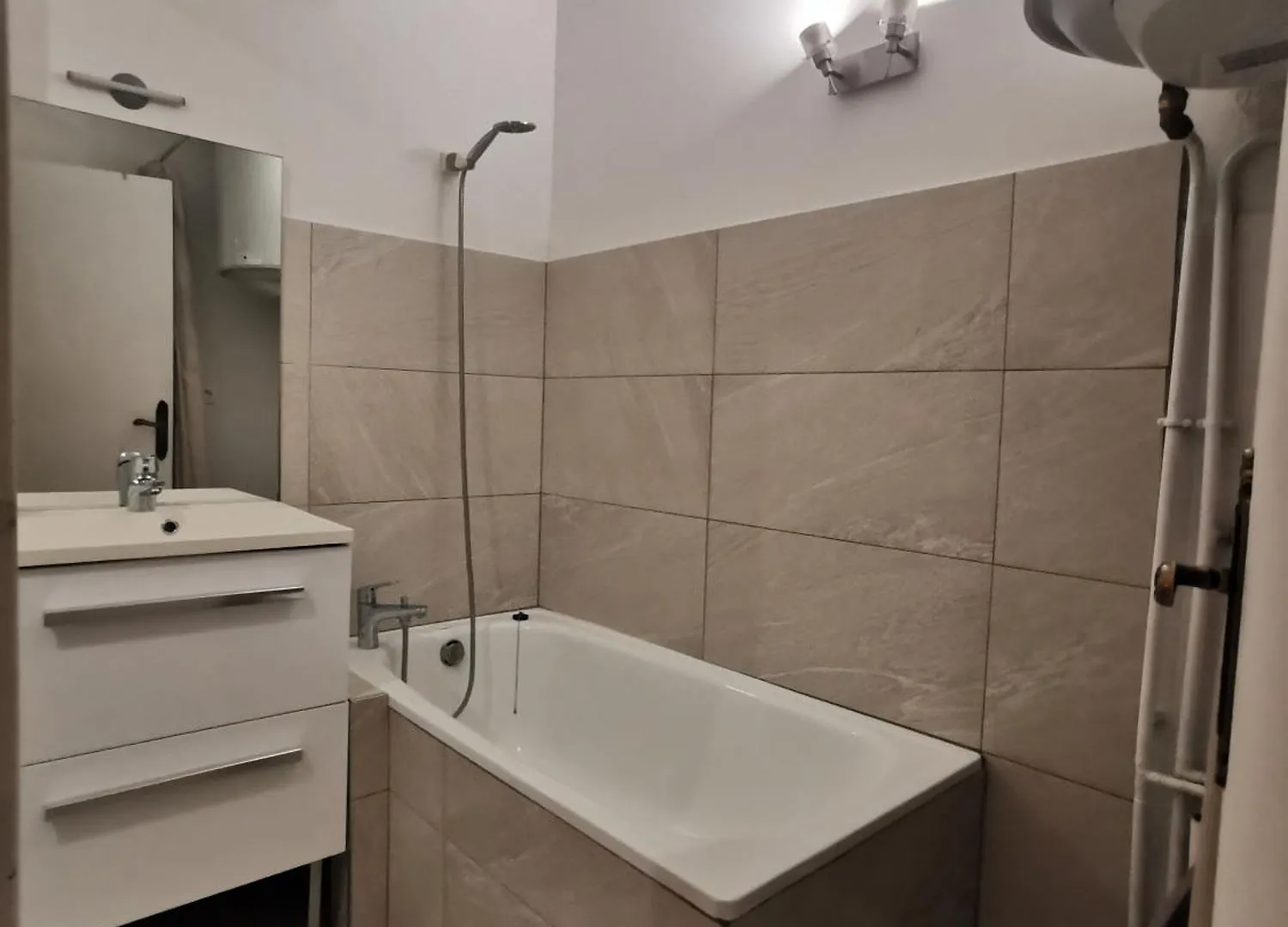 Le Charme De L'Intimite Et Jeux De Roles Apartment Sainte-Maxime